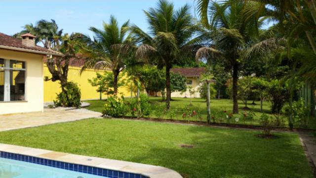 Encantadora Chacara Com Piscina Em Itanhaem Luaran gambar